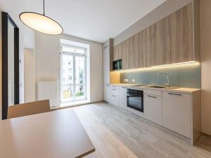Pronájem bytu 2+kk, Praha - Nusle, Svatoslavova, 44 m2