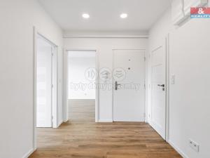Prodej bytu 3+1, Libouchec, 63 m2