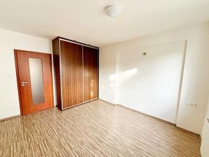 Pronájem bytu 3+1, Praha - Liboc, Na Džbánu, 65 m2