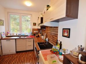 Pronájem bytu 3+1, Praha - Liboc, Na Džbánu, 65 m2