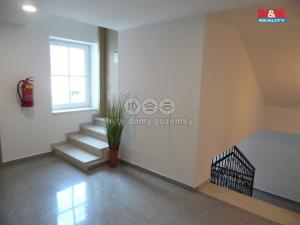 Pronájem bytu 1+kk, Beroun - Beroun-Centrum, Palackého, 35 m2