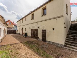 Prodej rodinného domu, Libochovany, 270 m2