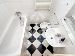 Pronájem bytu 2+1, Praha - Vinohrady, Šafaříkova, 75 m2