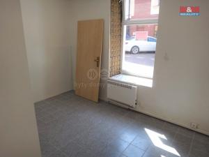 Pronájem obchodního prostoru, Kladno, Komenského, 13 m2