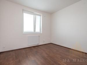 Pronájem bytu 2+kk, Praha - Hloubětín, Poděbradská, 52 m2