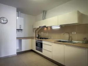Pronájem bytu 3+1, Praha - Holešovice, Ortenovo náměstí, 105 m2