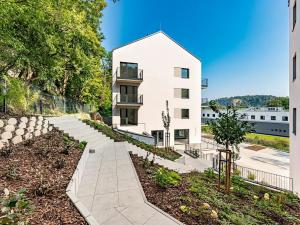 Pronájem bytu 1+kk, Praha - Hlubočepy, Na Zlíchově, 26 m2