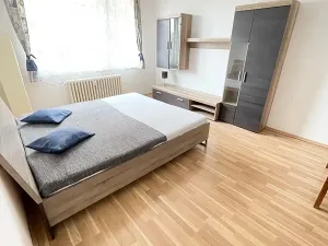 Pronájem bytu 2+kk, Praha - Hostivař, plukovníka Mráze, 40 m2