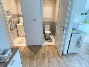 Pronájem bytu 2+kk, Praha - Hostivař, plukovníka Mráze, 40 m2