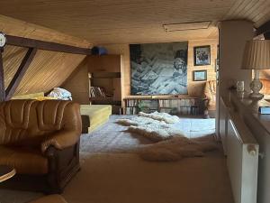 Prodej rodinného domu, Líský, 300 m2