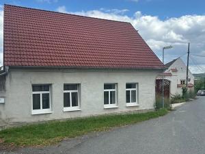Prodej rodinného domu, Líský, 300 m2