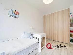 Pronájem bytu 3+kk, Praha - Hloubětín, Saarinenova, 70 m2