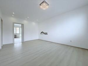 Prodej bytu 3+1, Havířov, Kmochova, 63 m2