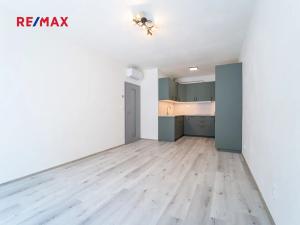 Pronájem bytu 3+kk, Nymburk, V Kolonii, 76 m2