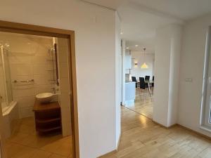 Prodej bytu 3+kk, Zlín, Podlesí I, 101 m2