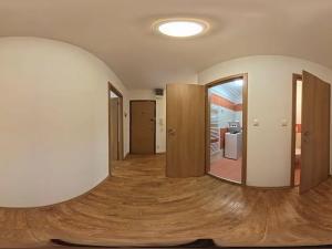 Pronájem bytu 2+1, Liberec, Sametová, 56 m2