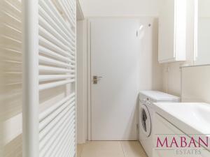 Pronájem bytu 2+kk, Praha - Vršovice, 28. pluku, 54 m2
