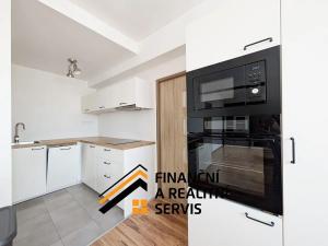 Pronájem bytu 2+1, Mladá Boleslav, tř. Václava Klementa, 60 m2