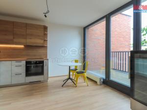 Pronájem bytu 2+kk, Praha - Smíchov, Nádražní, 65 m2