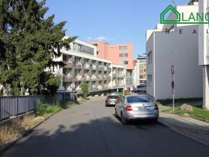Pronájem garážového stání, Brno, Vídeňská, 16 m2