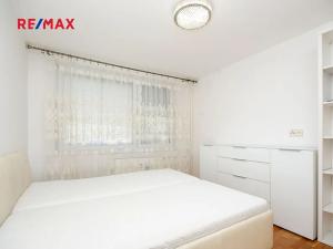 Pronájem bytu 3+1, Praha - Stodůlky, Přecechtělova, 82 m2