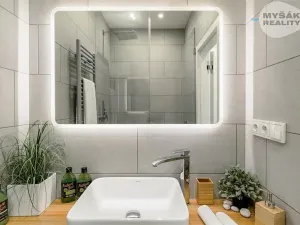 Pronájem bytu 2+kk, Praha - Vinohrady, Rumunská, 45 m2