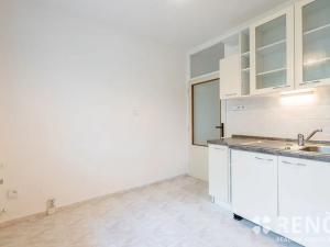 Prodej bytu 3+1, Brno, Poznaňská, 68 m2