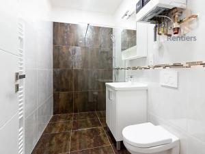 Pronájem bytu 2+kk, Praha - Holešovice, Plynární, 46 m2