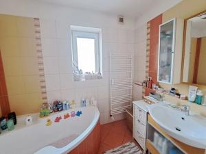 Prodej bytu 3+kk, Zlín, třída Tomáše Bati, 79 m2