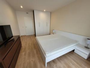 Pronájem bytu 2+kk, Praha - Stodůlky, Mukařovského, 50 m2