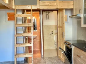 Pronájem bytu 1+kk, Praha - Košíře, Vrchlického, 20 m2