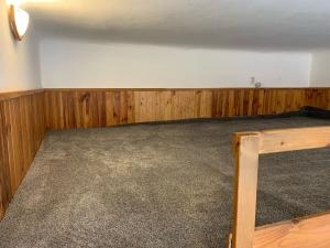 Pronájem bytu 1+kk, Praha - Košíře, Pod Kavalírkou, 26 m2