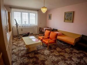 Prodej rodinného domu, Hajany, 158 m2