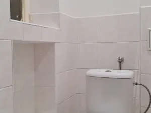 Pronájem kanceláře, Praha - Karlín, Kubova, 91 m2