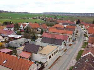 Prodej obchodního prostoru, Bříství, 240 m2