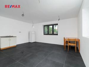 Prodej rodinného domu, Křenice, 80 m2
