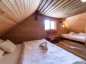 Prodej apartmánu, Klokočov, Slovensko, 866 m2