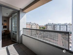 Pronájem bytu 2+kk, Praha - Holešovice, U Pergamenky, 55 m2