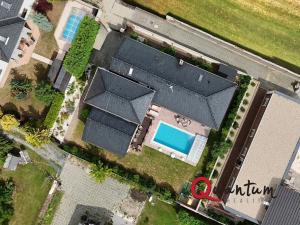 Prodej rodinného domu, Praha - Horní Počernice, Na Myšině, 327 m2