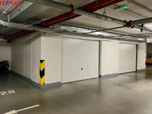 Pronájem bytu 4+kk, Praha - Horní Měcholupy, Modenská, 104 m2