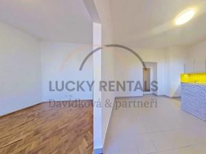 Pronájem bytu 1+1, Praha - Smíchov, U Malvazinky, 43 m2