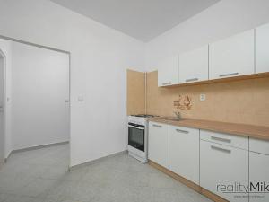Pronájem bytu 3+1, Liberec, Pražská, 59 m2