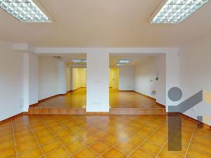 Prodej kanceláře, Praha - Hostivař, Hornoměcholupská, 537 m2