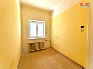 Prodej bytu 3+kk, Krnov - Pod Cvilínem, Libušina, 60 m2