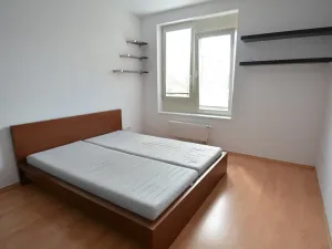 Pronájem bytu 2+kk, Praha - Uhříněves, Vlasty Průchové, 46 m2