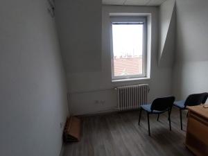 Pronájem kanceláře, Plzeň - Jižní Předměstí, Skrétova