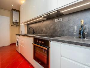 Pronájem bytu 3+1, Praha - Libeň, Novákových, 60 m2