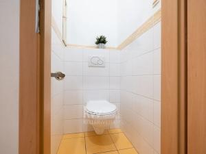 Prodej bytu 1+kk, Praha - Strašnice, Černokostelecká, 33 m2