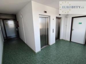 Pronájem bytu 3+1, Praha - Modřany, Levského, 63 m2