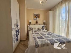 Prodej bytu 2+kk, Nesebar, Bulharsko, 49 m2